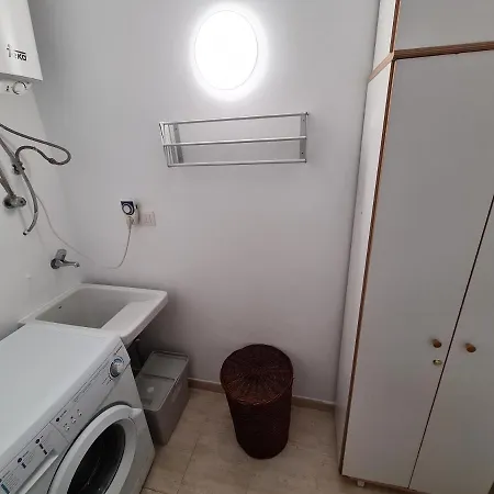 Duplex / Parking